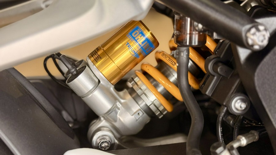 2022 Triumph Speed Triple 1200 RR