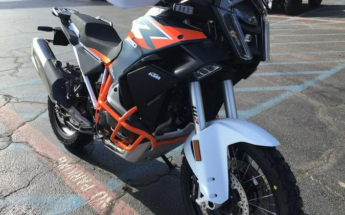 2026 KTM 1390 Super Adventure R