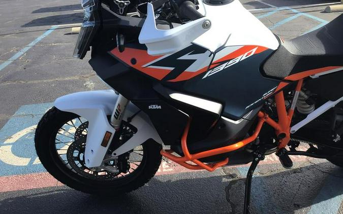2026 KTM 1390 Super Adventure R