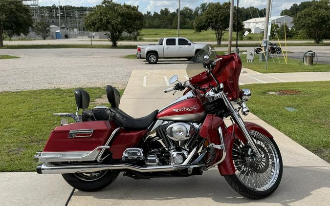 2004 HARLEY DAVIDSON ROAD KING - Y702192