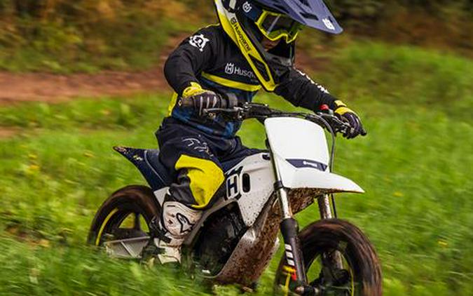 2024 Husqvarna EE 2