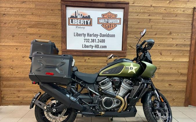 2022 Harley-Davidson Pan America™ 1250 Mineral Green Dnm Dlx w/Laced Wheels RA1250S