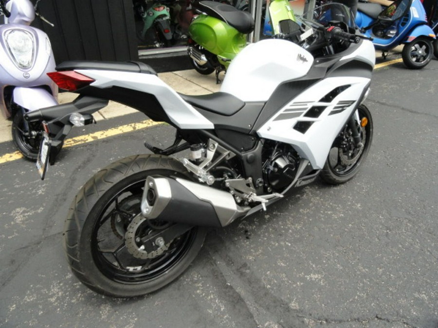 2014 Kawasaki Ninja® 300 ABS