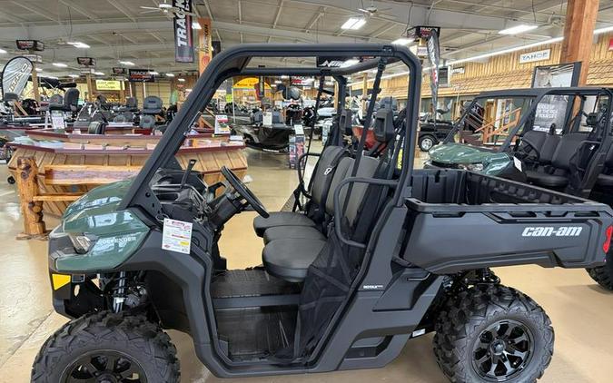 2025 Can-Am® Defender DPS HD9 Compass Green