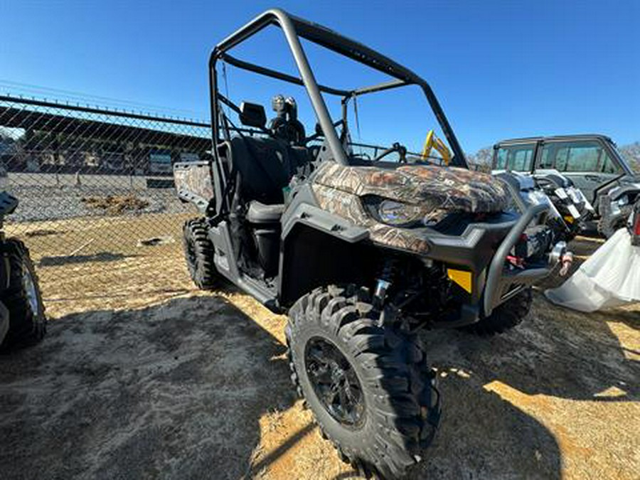 2024 Can-Am Defender X MR HD10