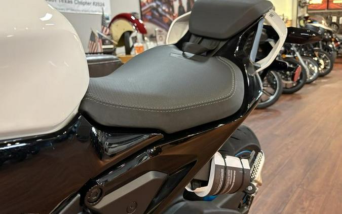 2025 CFMOTO 675SS