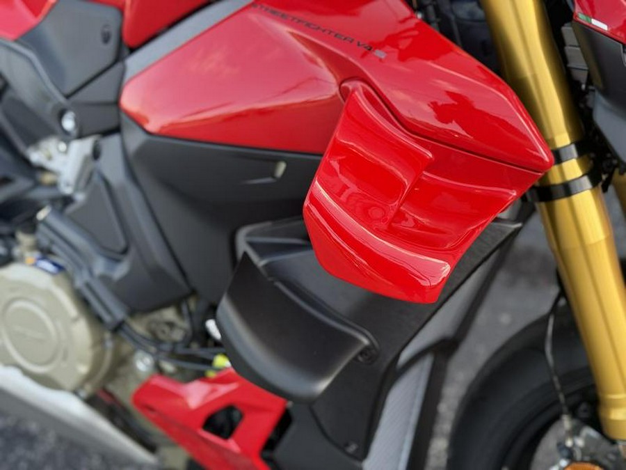 2025 Ducati Streetfighter V4 S Ducati Red