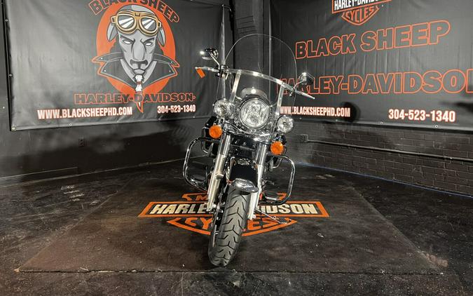 2016 Harley-Davidson® FLHR Road King®