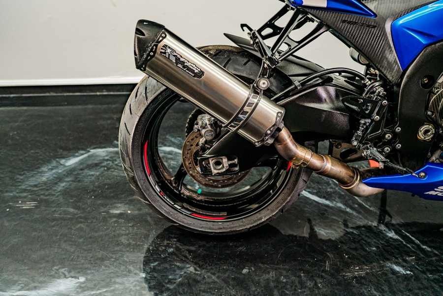 2016 Suzuki Motor of America Inc. GSX-R1000