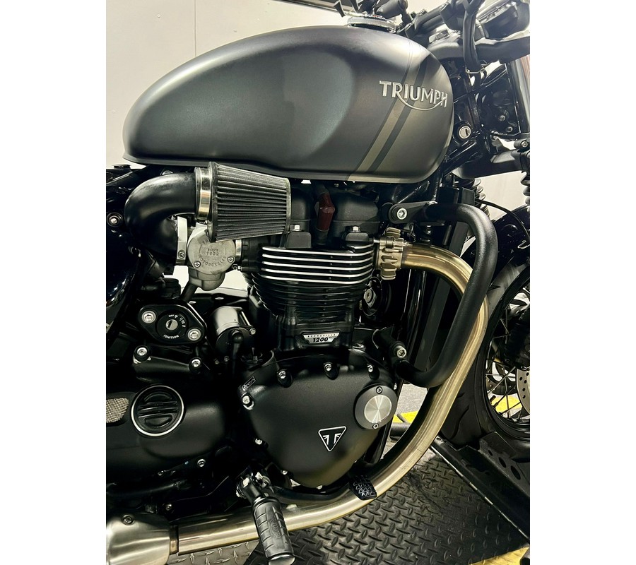 2022 Triumph Bonneville Bobber