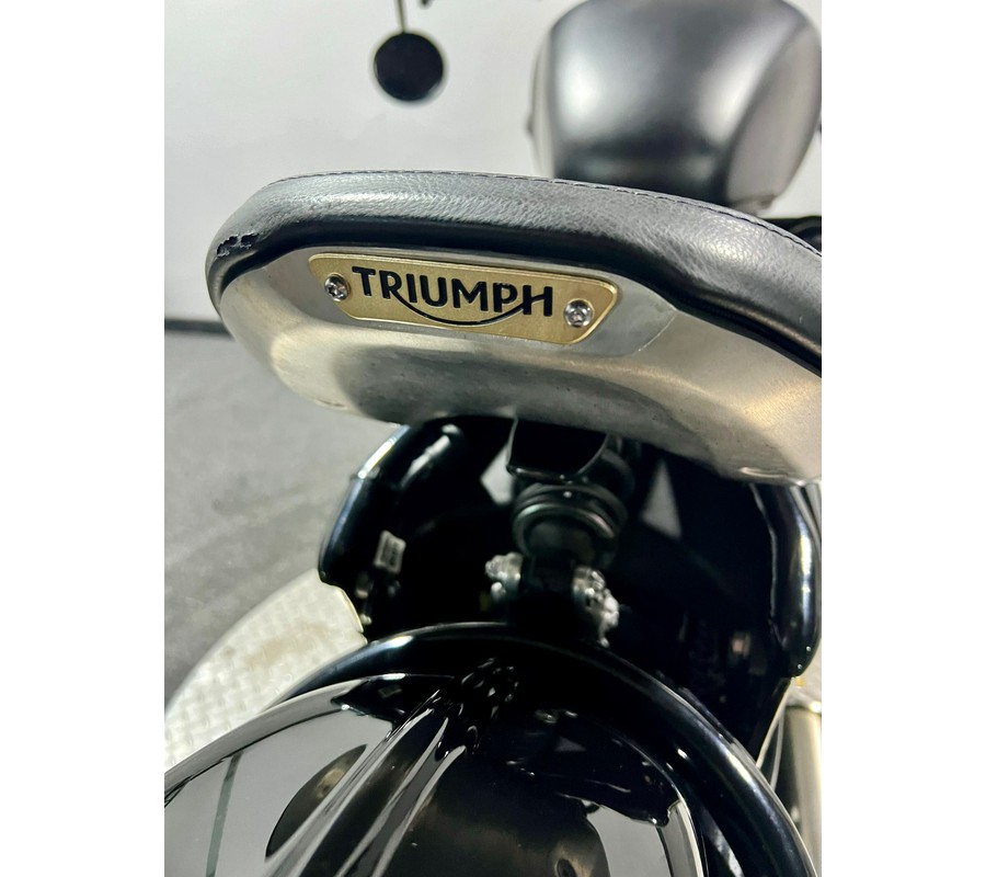 2022 Triumph Bonneville Bobber