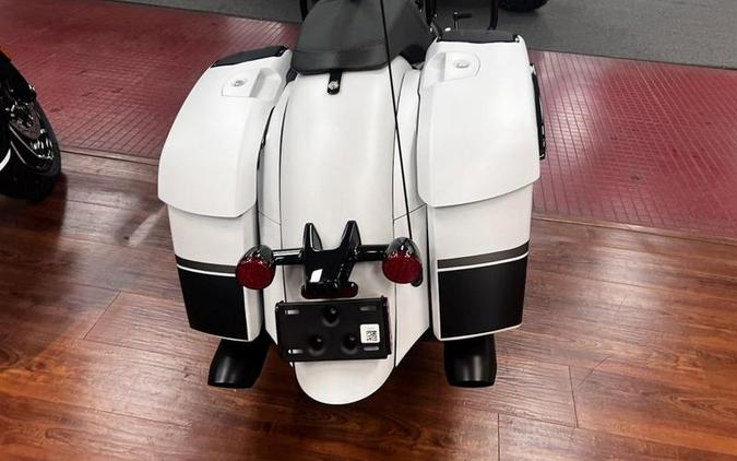 2024 Indian Motorcycle® Chieftain® Dark Horse® Ghost White Metallic Smoke