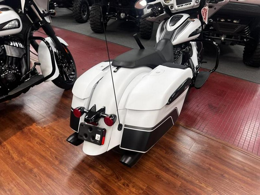 2024 Indian Motorcycle® Chieftain® Dark Horse® Ghost White Metallic Smoke