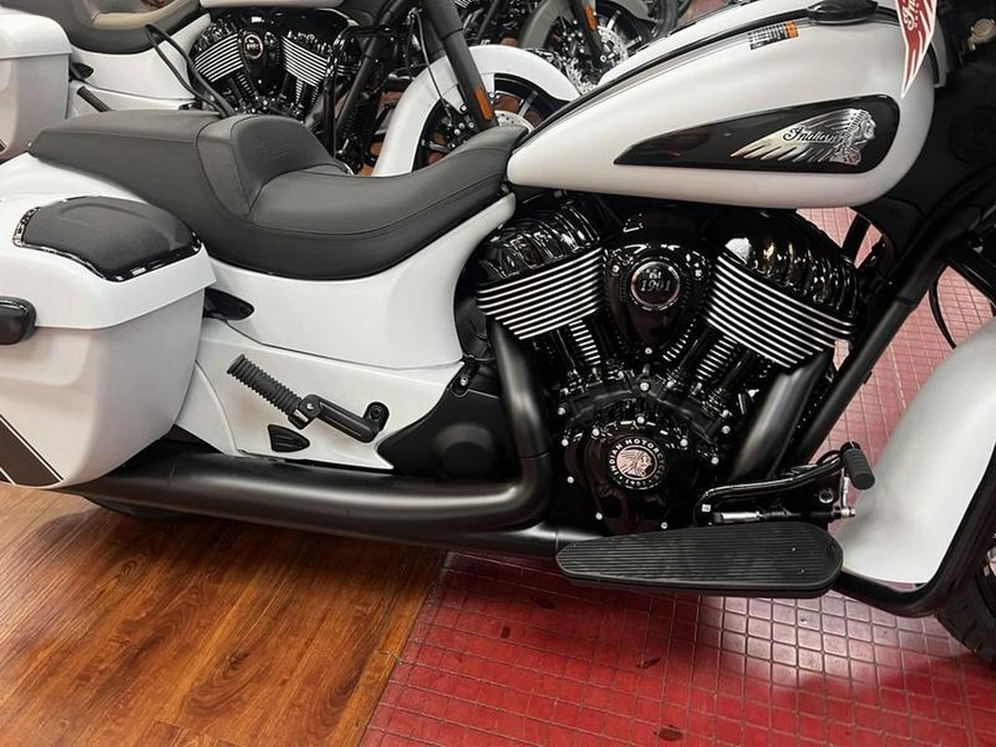 2024 Indian Motorcycle® Chieftain® Dark Horse® Ghost White Metallic Smoke