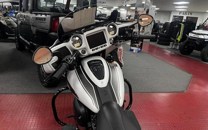 2024 Indian Motorcycle® Chieftain® Dark Horse® Ghost White Metallic Smoke