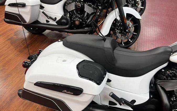 2024 Indian Motorcycle® Chieftain® Dark Horse® Ghost White Metallic Smoke