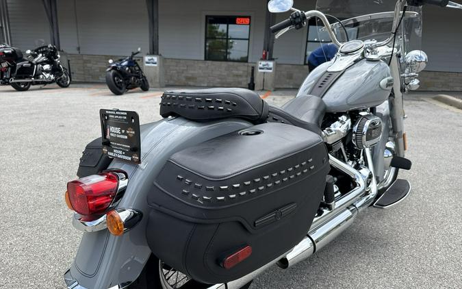 2024 Harley-Davidson® Heritage Classic Billiard Gray