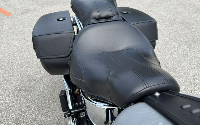 2024 Harley-Davidson® Heritage Classic Billiard Gray