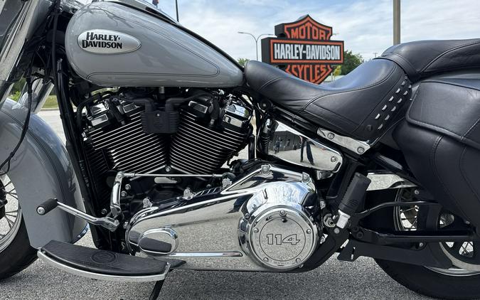 2024 Harley-Davidson® Heritage Classic Billiard Gray