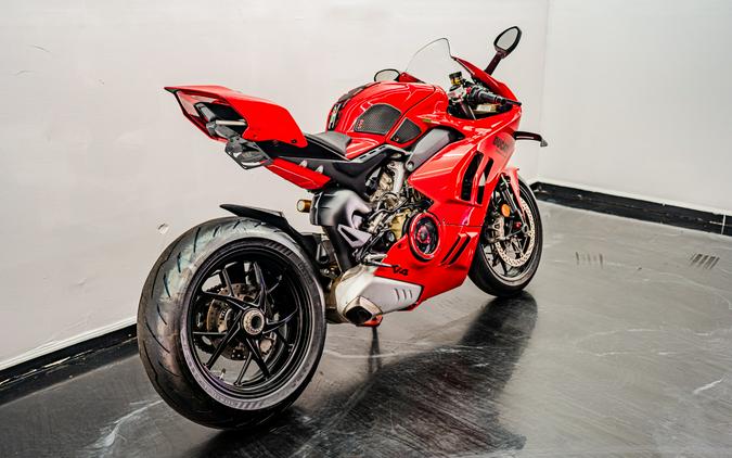2023 Ducati Panigale V4