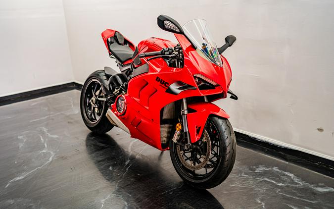 2023 Ducati Panigale V4
