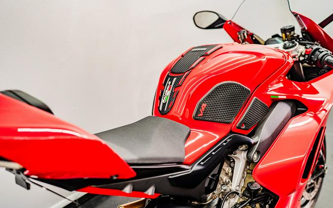 2023 Ducati Panigale V4