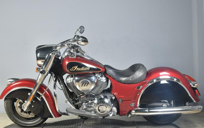 2017 Indian Motorcycle Chief Classic Burgundy Metallic Over Thunder Black