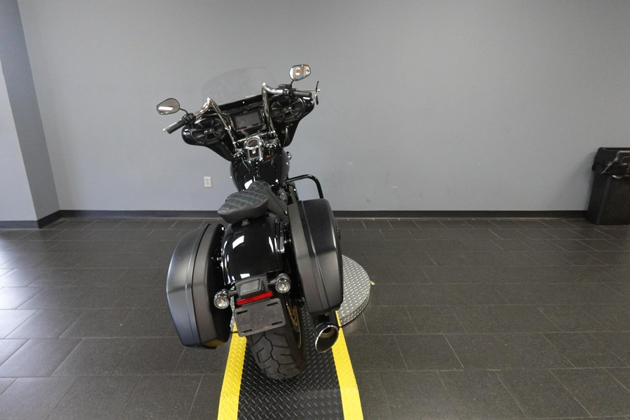 2019 Harley-Davidson Sport Glide FLSB