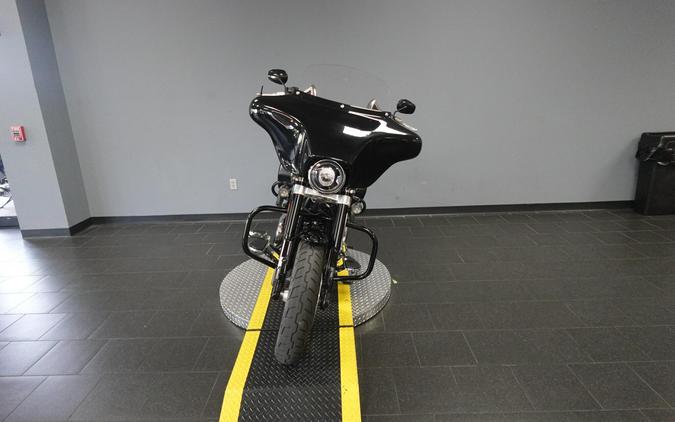 2019 Harley-Davidson Sport Glide FLSB