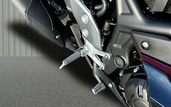 2023 Yamaha YZF-R3 ABS