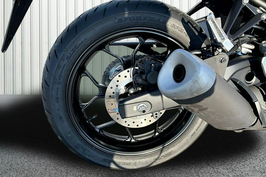 2023 Yamaha YZF-R3 ABS