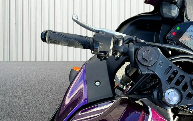 2023 Yamaha YZF-R3 ABS