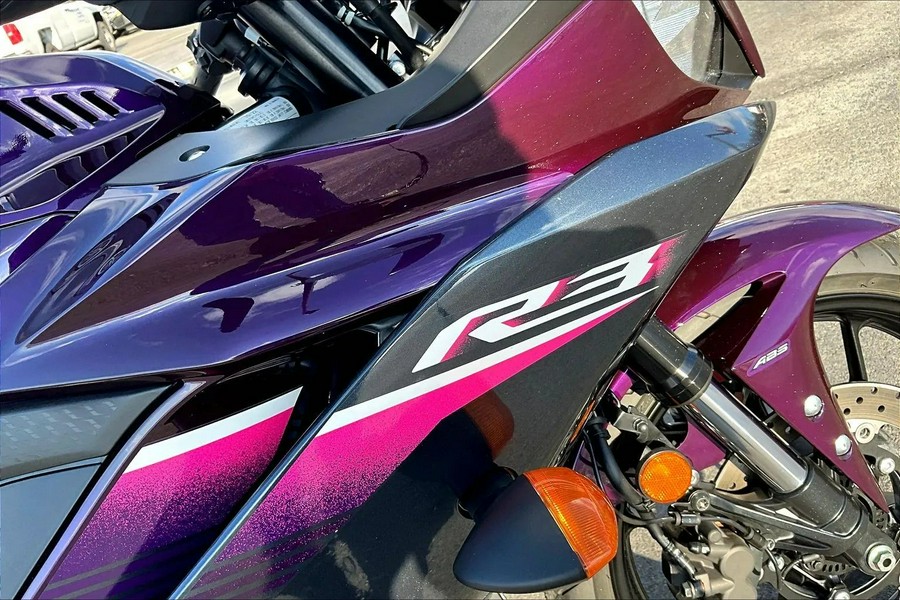 2023 Yamaha YZF-R3 ABS