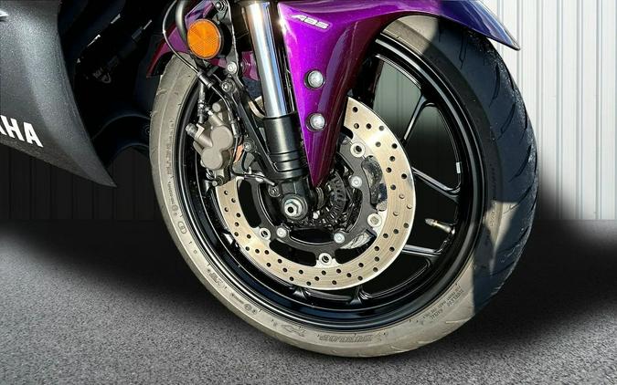 2023 Yamaha YZF-R3 ABS