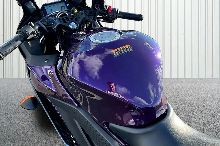 2023 Yamaha YZF-R3 ABS