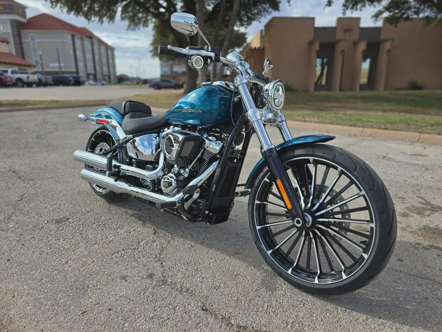 2026 Harley-Davidson® Breakout®