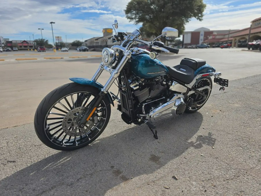 2026 Harley-Davidson® Breakout®