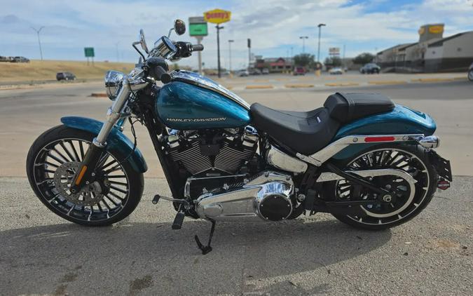 2026 Harley-Davidson® Breakout®