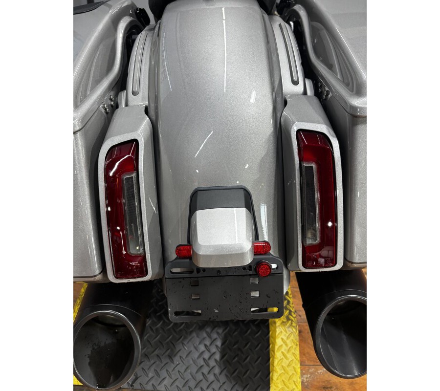 2023 Harley-Davidson® CVO™ Street Glide® DARK PLATINUM