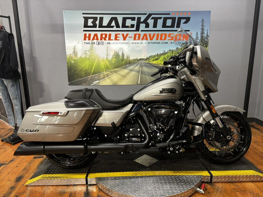 2023 Harley-Davidson® CVO™ Street Glide® DARK PLATINUM