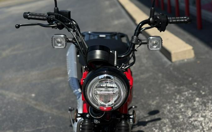 2025 Honda® Trail125 - 201803