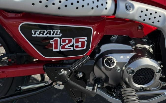 2025 Honda® Trail125 - 201803