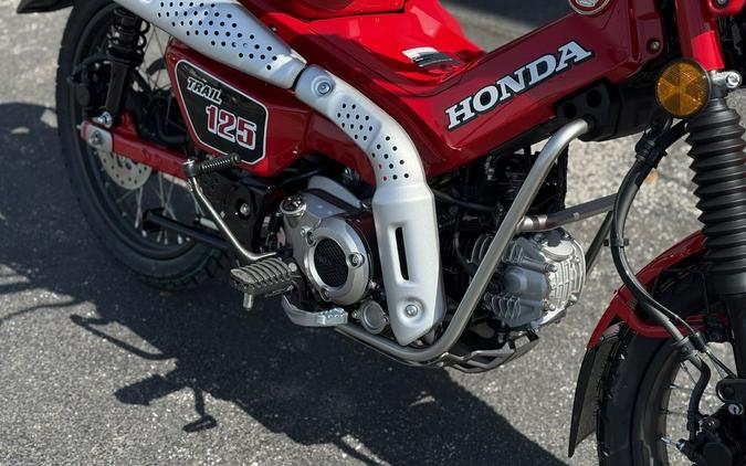 2025 Honda® Trail125 - 201803