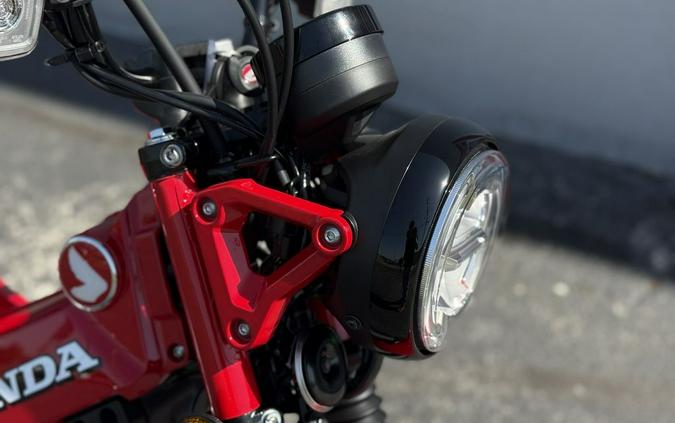 2025 Honda® Trail125 - 201803