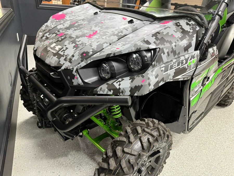 2019 Kawasaki Teryx LE Camo