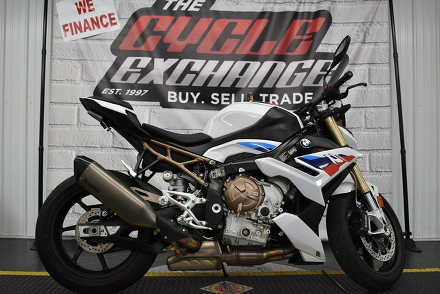 2022 BMW S 1000 R Light WhiteM Motorsport