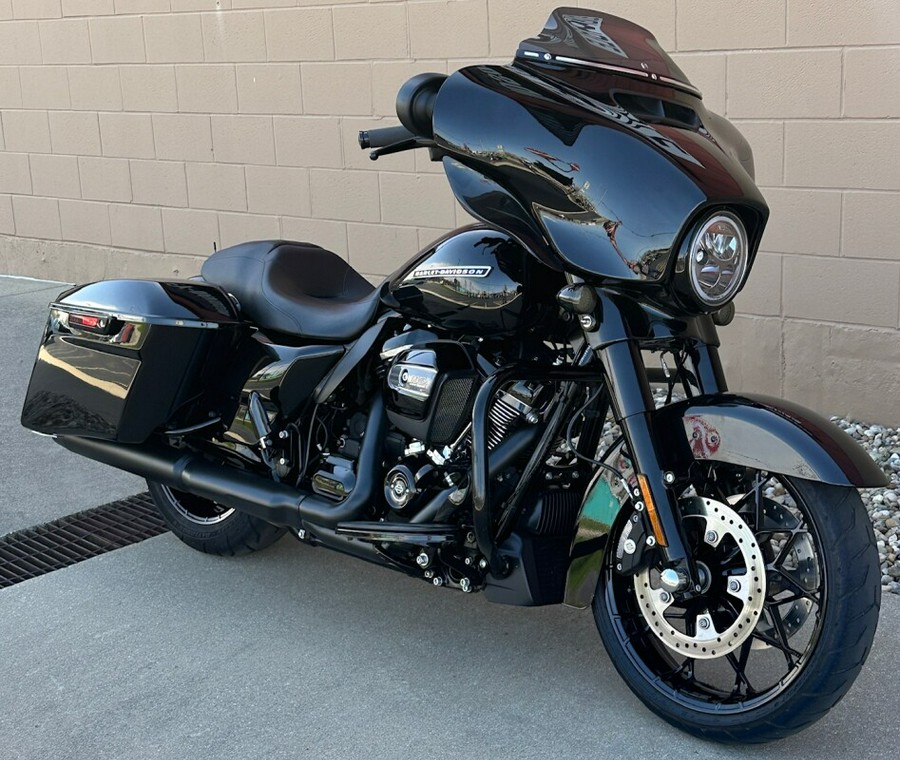 2020 Harley-Davidson Street Glide Special Vivid Black