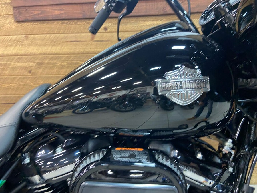 2022 Harley-Davidson Road Glide Special Vivid Black FLTRXS