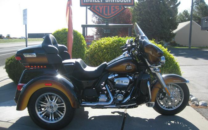 2024 Harley-Davidson Tri Glide Ultra Tobacco Fade