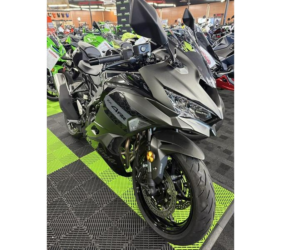 2026 Kawasaki Ninja® ZX™-4RR ABS